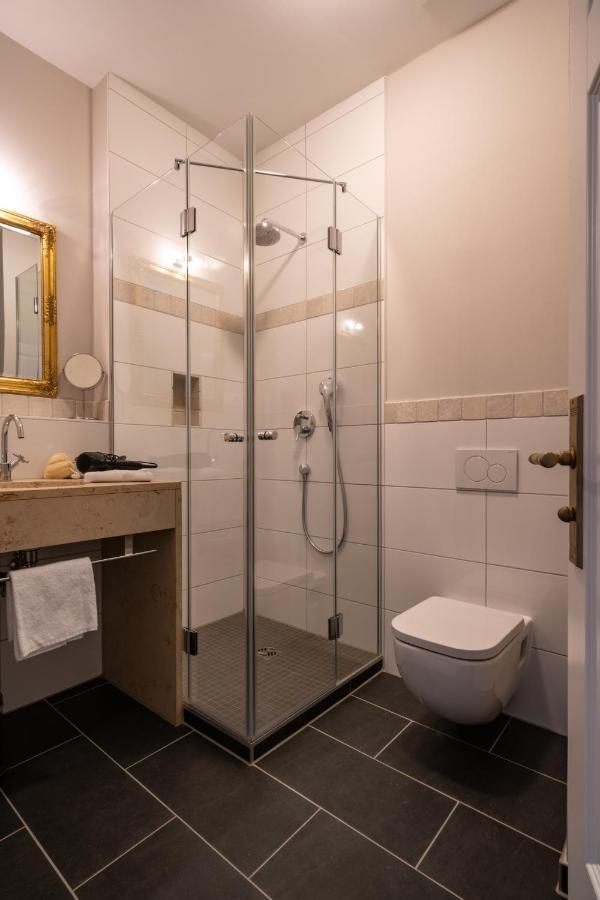 Hotel Zur Krone Санкт-Мартин Экстерьер фото
